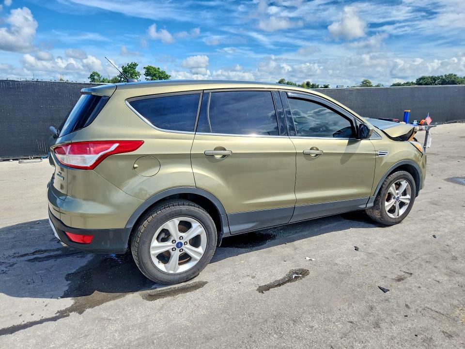68024786 :رقم المزاد ، 1FMCU0G95DUC02381 vin ، 2013 Ford Escape مزاد بيع