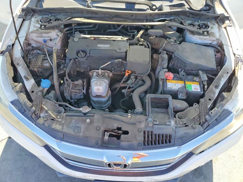 2017 Honda Accord მანქანა იყიდება აუქციონზე, vin: 1HGCR2F57HA132715, აუქციონის ნომერი: 69086166