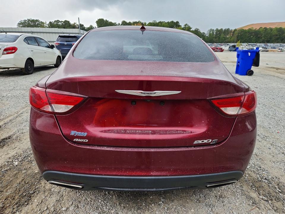 68769396 :رقم المزاد ، 1C3CCCDG9FN673902 vin ، 2015 Chrysler 200 مزاد بيع