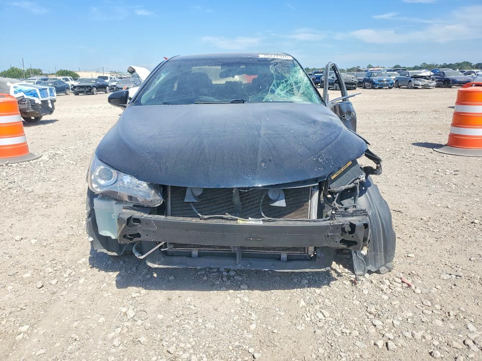 Продажа на аукционе авто 2017 Toyota Camry, vin: 4T1BF1FKXHU322179, номер лота: 70272926