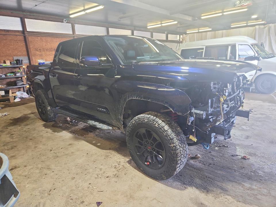 68543216 :رقم المزاد ، 5TFWC5DB5RX058877 vin ، 2024 Toyota Tundra مزاد بيع