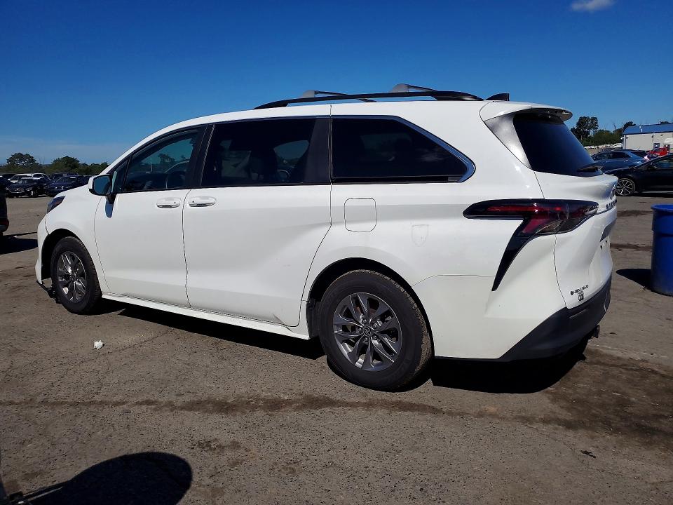 68424396 :رقم المزاد ، 5TDKSKFC1SS158265 vin ، 2025 Toyota Sienna مزاد بيع