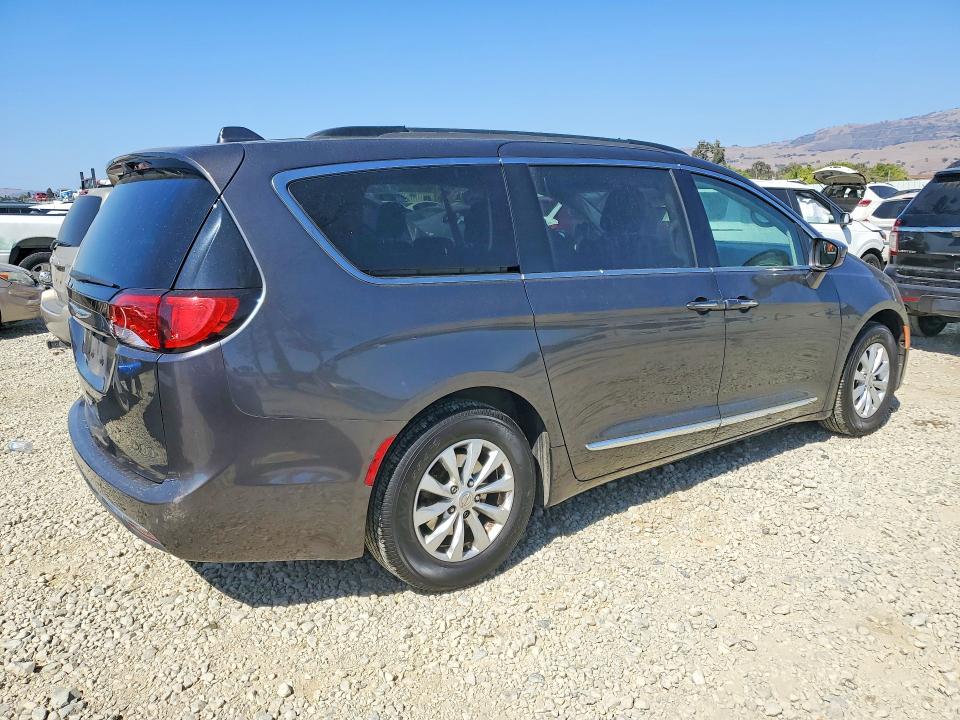 Aukcja sprzedaży 2017 Chrysler Pacifica, vin: 2C4RC1BG9HR517491, numer aukcji: 69545296