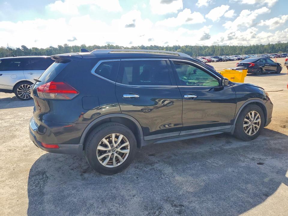 Продажа на аукционе авто 2017 Nissan Rogue, vin: 5N1AT2MT7HC868451, номер лота: 69671906