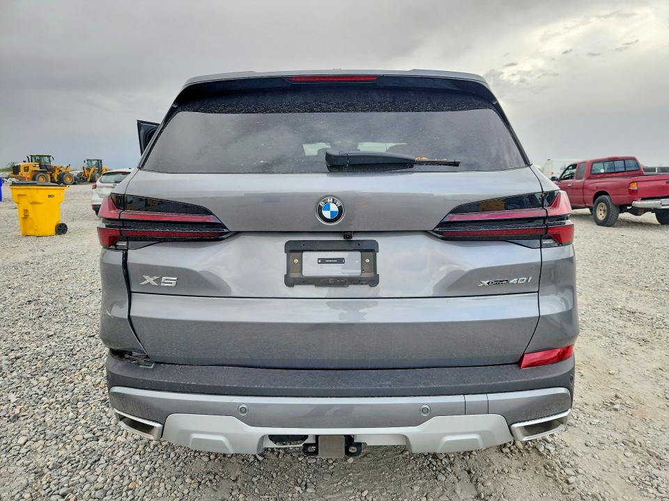 69531806 :رقم المزاد ، 5UX23EU04T9422035 vin ، 2026 Bmw X5 مزاد بيع