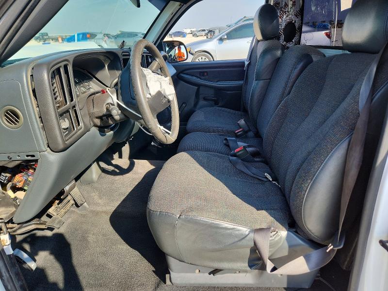 Продаж на аукціоні авто 2000 Chevrolet Silverado, vin: 1GCEC14W3YZ181538, номер лоту: 70060866