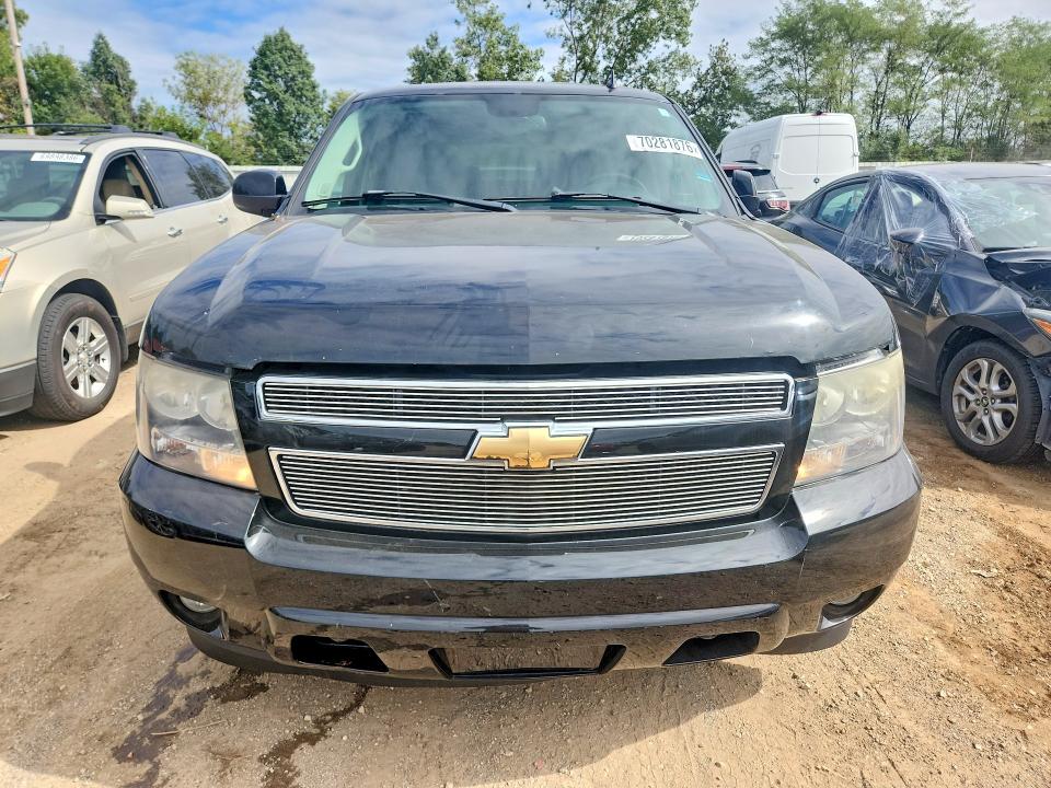 70281876 :رقم المزاد ، 1GNFK13057J255289 vin ، 2007 Chevrolet Tahoe مزاد بيع