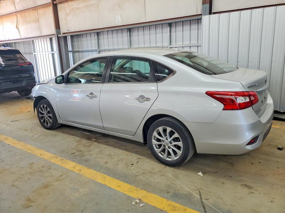 67493906 :رقم المزاد ، 3N1AB7AP8JY258277 vin ، 2018 Nissan Sentra مزاد بيع