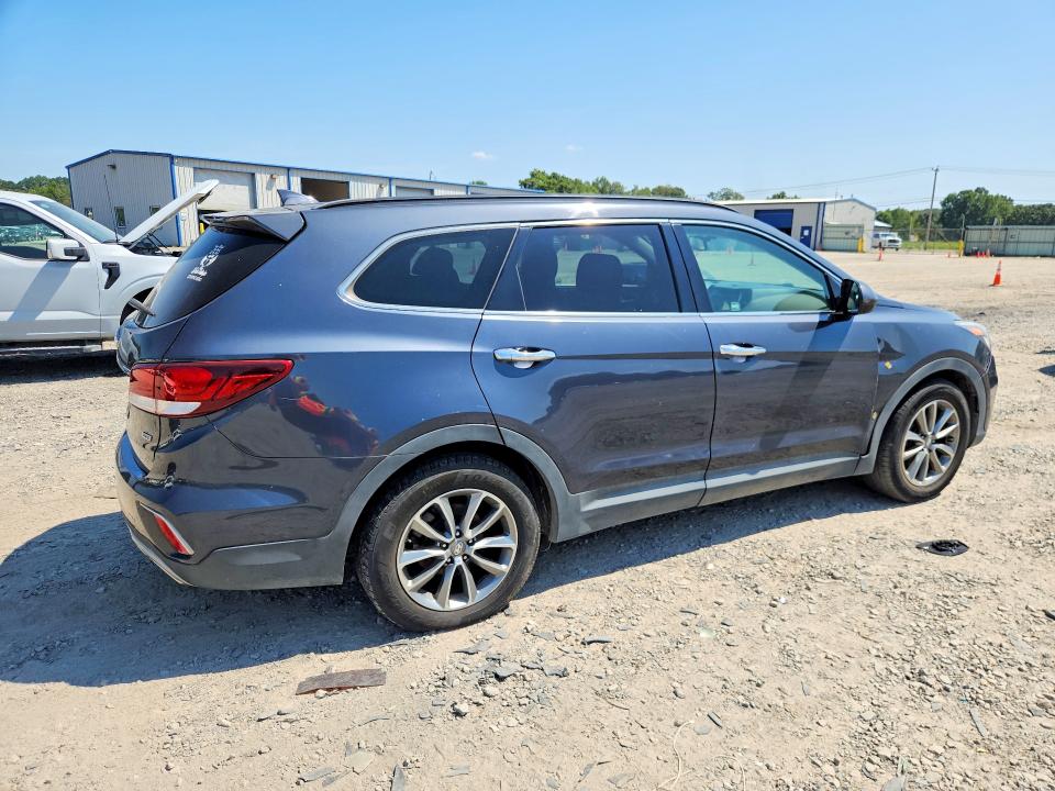 68137266 :رقم المزاد ، KM8SMDHF1HU199735 vin ، 2017 Hyundai Santa Fe مزاد بيع