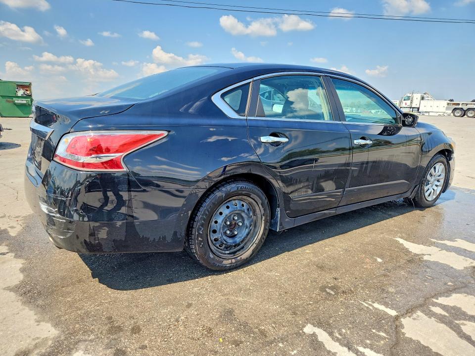 69409376 :رقم المزاد ، 1N4AL3AP8FC189003 vin ، 2015 Nissan Altima مزاد بيع