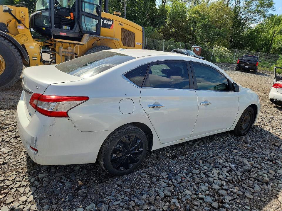 Продажа на аукционе авто 2013 Nissan Sentra, vin: 3N1AB7AP2DL633212, номер лота: 67792536