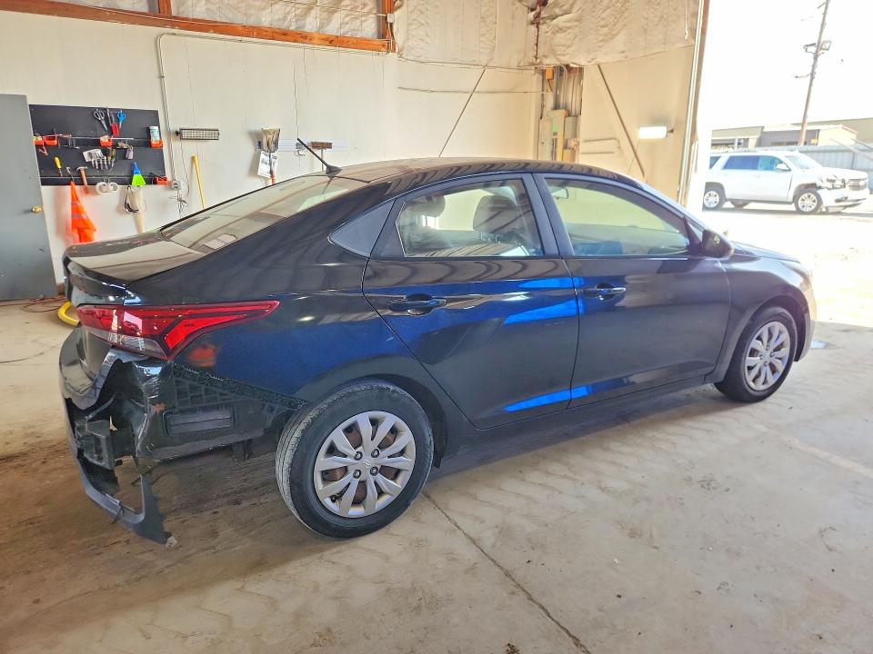 2018 Hyundai Accent მანქანა იყიდება აუქციონზე, vin: 3KPC24A35JE012919, აუქციონის ნომერი: 68137376
