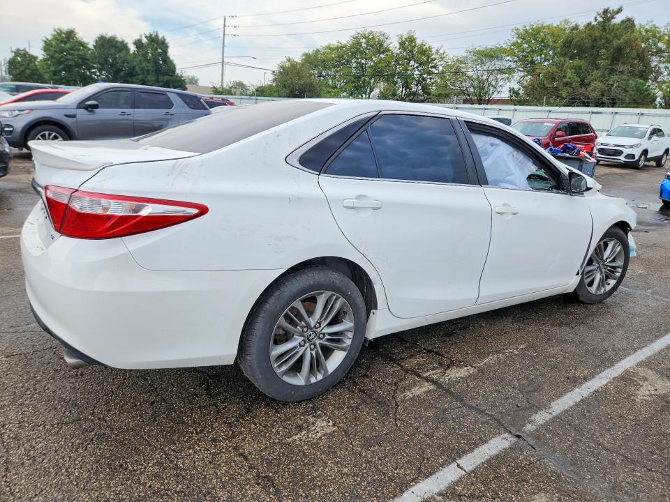 Aukcja sprzedaży 2015 Toyota Camry, vin: 4T1BF1FK9FU972926, numer aukcji: 69149256