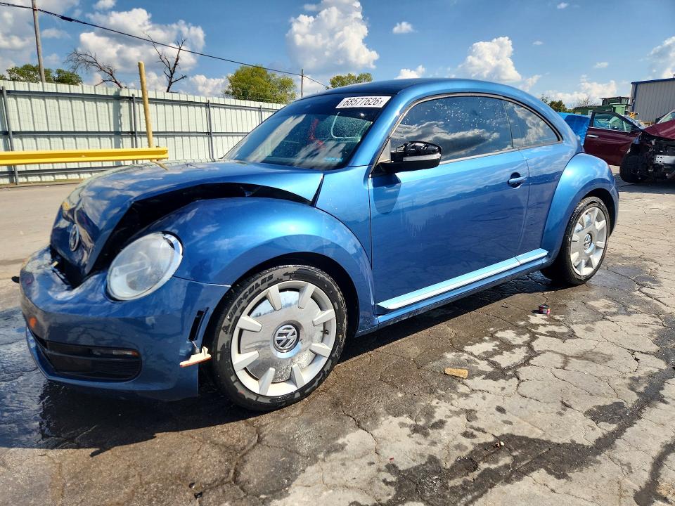 2016 Volkswagen Beetle მანქანა იყიდება აუქციონზე, vin: 3VWJ17AT4GM636220, აუქციონის ნომერი: 68577626
