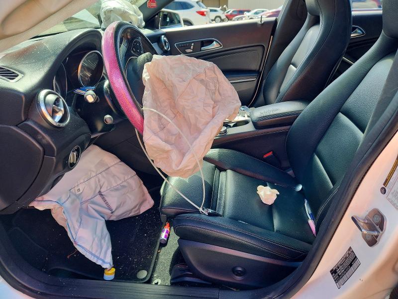 68280576 :رقم المزاد ، WDDSJ4EB8JN645528 vin ، 2018 Mercedes-benz Cla مزاد بيع