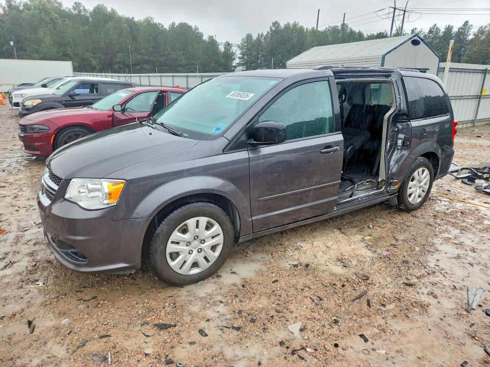 Auction sale of the 2017 Dodge Grand Caravan, vin: 2C4RDGBG9HR855229, lot number: 69369326