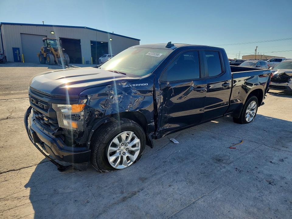 Продажа на аукционе авто 2023 Chevrolet Silverado, vin: 1GCRDBEK5PZ282207, номер лота: 63728396