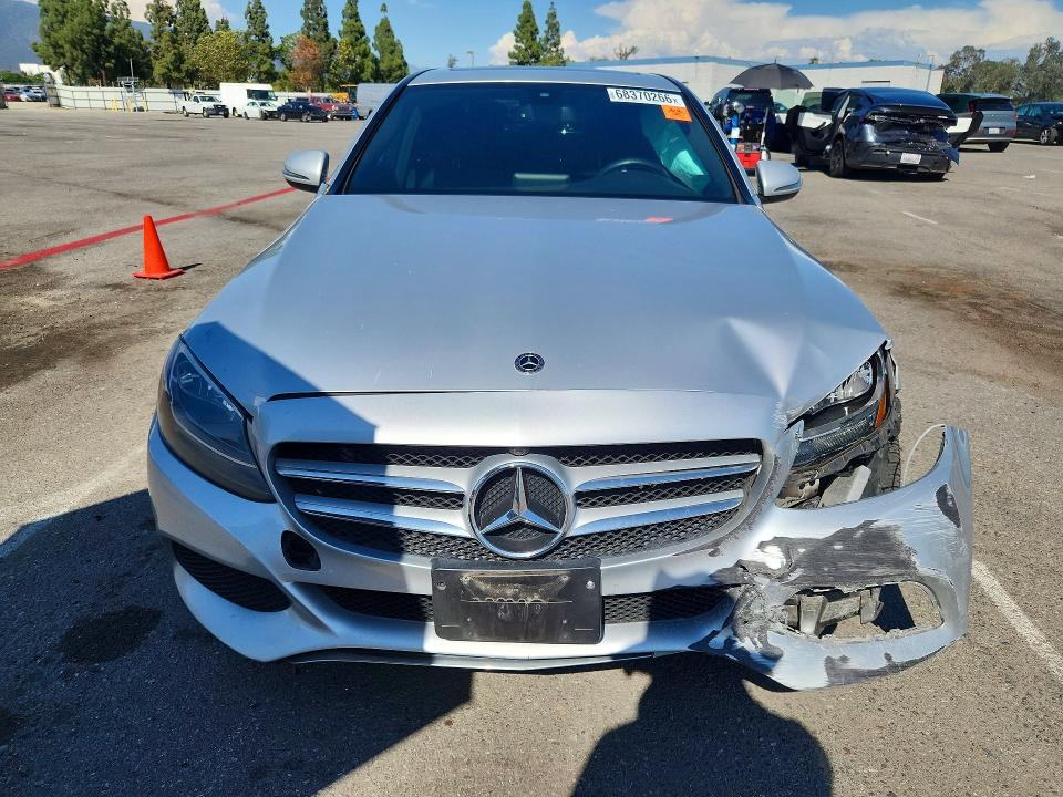 Продажа на аукционе авто 2018 Mercedes-benz C, vin: 55SWF4JB0JU237024, номер лота: 68370266