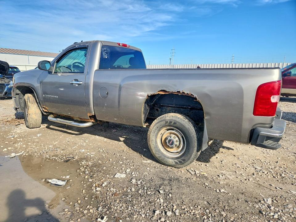 68537826 :رقم المزاد ، 1GTHK24KX8E128278 vin ، 2008 Gmc Sierra مزاد بيع