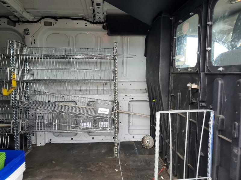 67930526 :رقم المزاد ، 1FTYE1YMXGKB08769 vin ، 2016 Ford Transit مزاد بيع