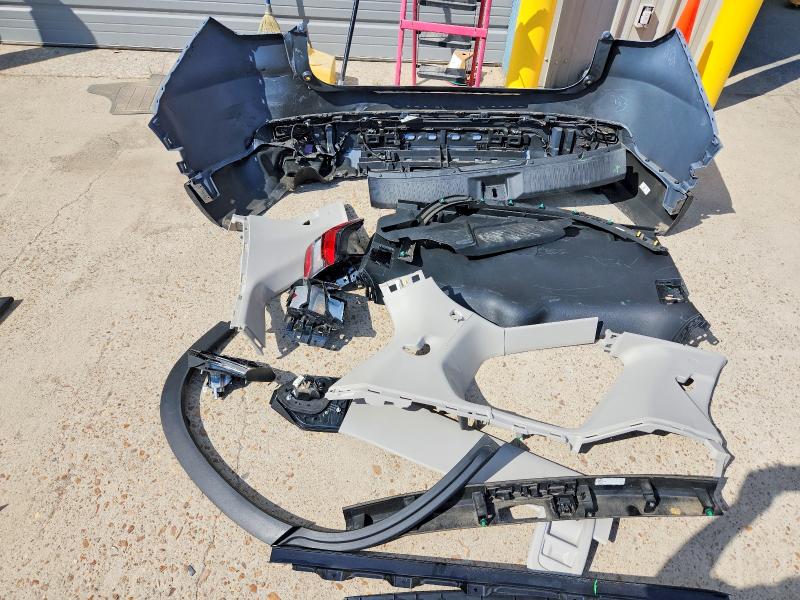 Продажа на аукционе авто 2025 Honda Pilot, vin: 5FNYG1H72SB126953, номер лота: 68429746