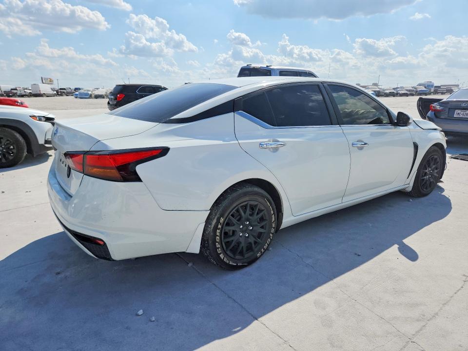 Продаж на аукціоні авто 2021 Nissan Altima, vin: 1N4BL4BV9MN421892, номер лоту: 68517916