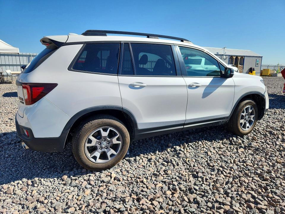 67672236 :رقم المزاد ، 5FNYF8H68PB018380 vin ، 2023 Honda Passport مزاد بيع