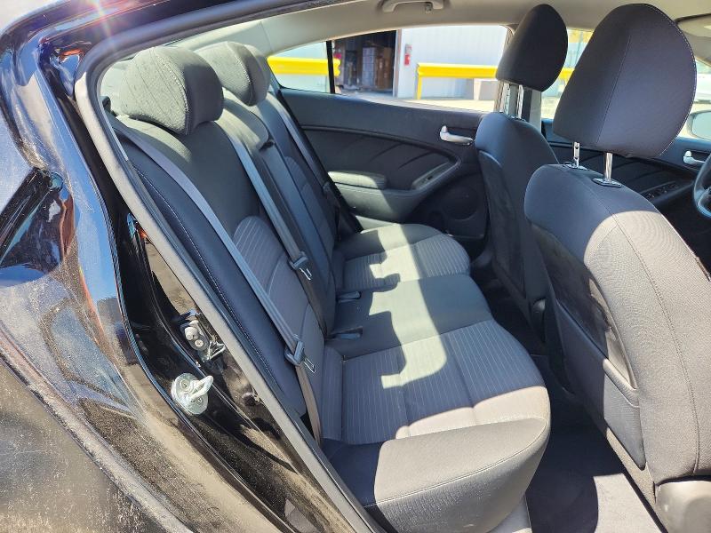 Продаж на аукціоні авто 2017 Kia Forte, vin: 3KPFL4A73HE012876, номер лоту: 68682066