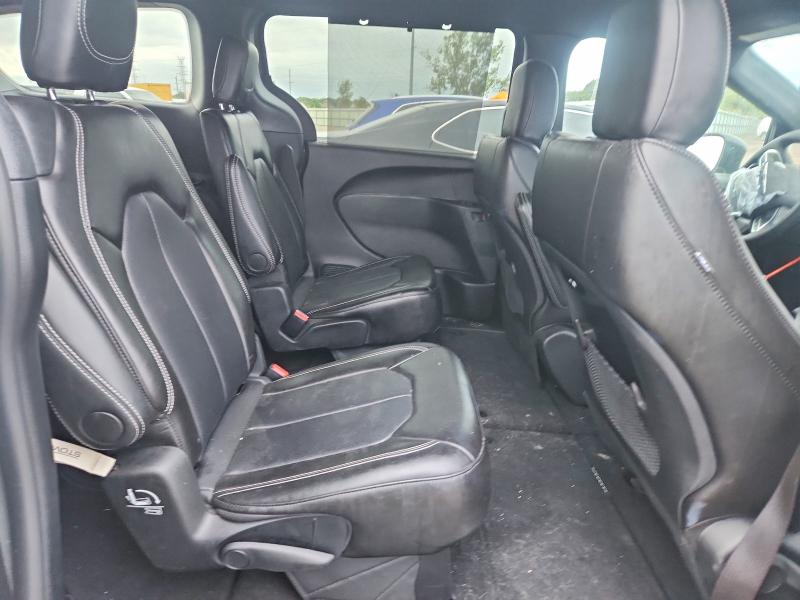 Продажа на аукционе авто 2025 Chrysler Pacifica, vin: 2C4RC1BG5SR504762, номер лота: 69813946