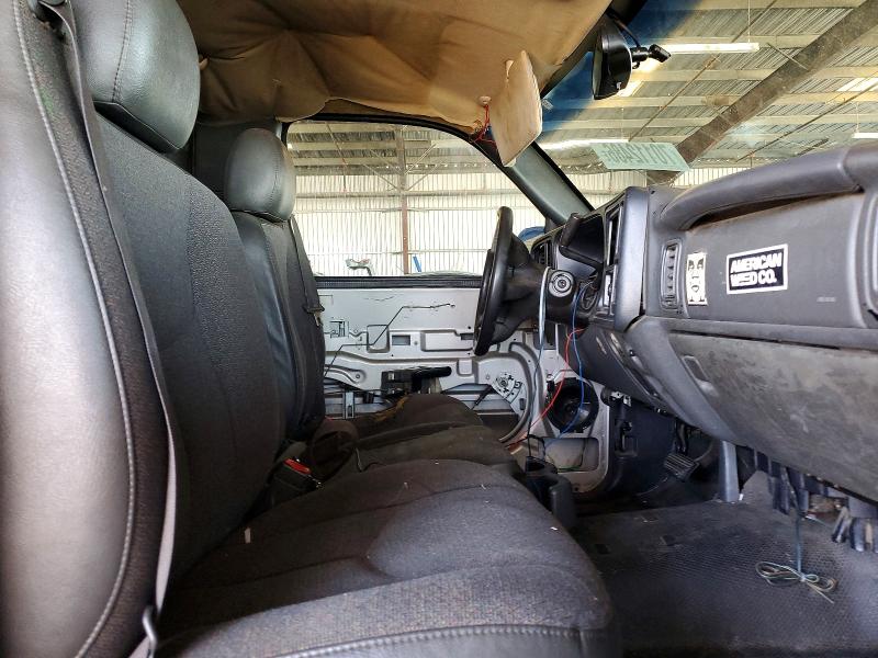 70112486 :رقم المزاد ، 1GCEC14V44Z263067 vin ، 2004 Chevrolet Silverado مزاد بيع