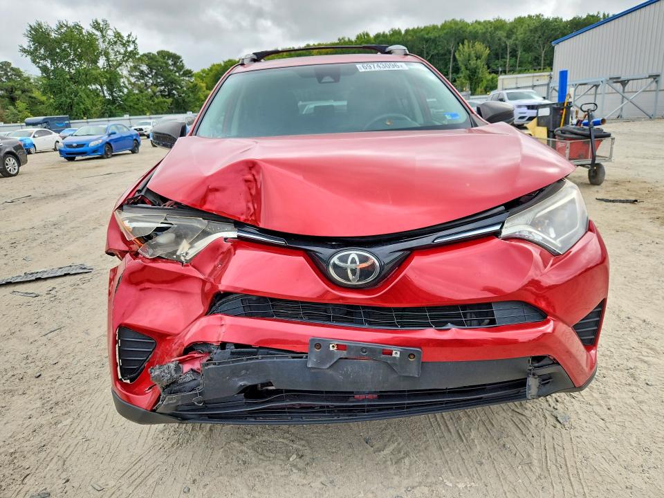 2017 Toyota Rav4 მანქანა იყიდება აუქციონზე, vin: JTMBFREV4HJ137528, აუქციონის ნომერი: 69743096