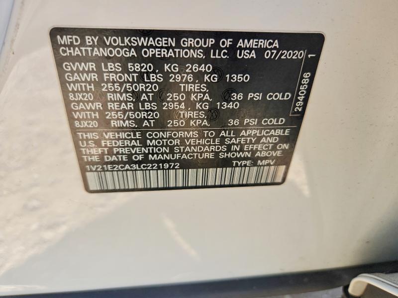 69622676 :رقم المزاد ، 1V21E2CA3LC221972 vin ، 2020 Volkswagen Atlas Cross Sport مزاد بيع