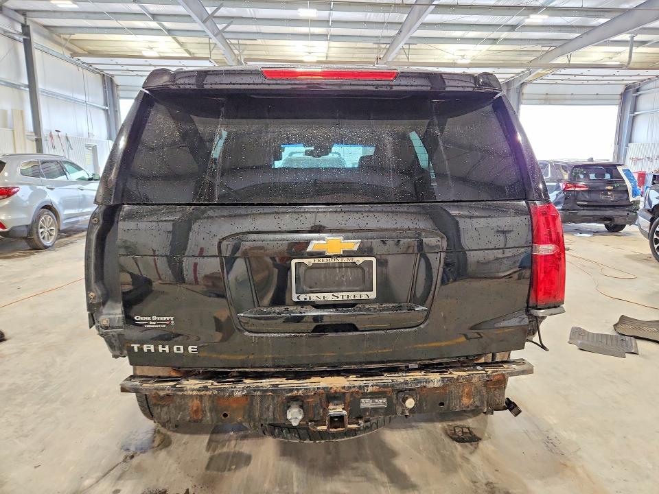 2015 Chevrolet Tahoe მანქანა იყიდება აუქციონზე, vin: 1GNSKBKC9FR113608, აუქციონის ნომერი: 70236216