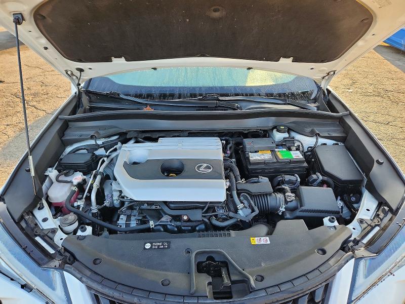 70358686 :رقم المزاد ، JTHX3JBH6M2040378 vin ، 2021 Lexus Ux مزاد بيع
