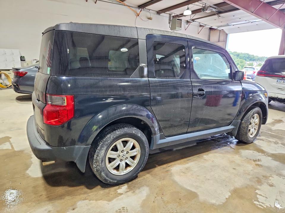 70156736 :رقم المزاد ، 5J6YH18717L003334 vin ، 2007 Honda Element مزاد بيع