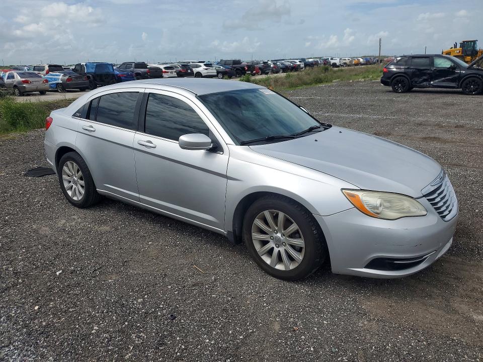 69080166 :رقم المزاد ، 1C3CCBBB8CN299537 vin ، 2012 Chrysler 200 مزاد بيع