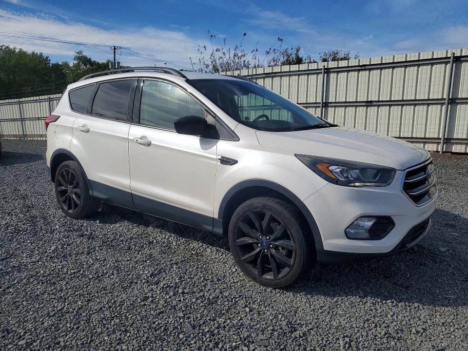 Продаж на аукціоні авто 2019 Ford Escape, vin: 1FMCU9GD3KUC09223, номер лоту: 69573506