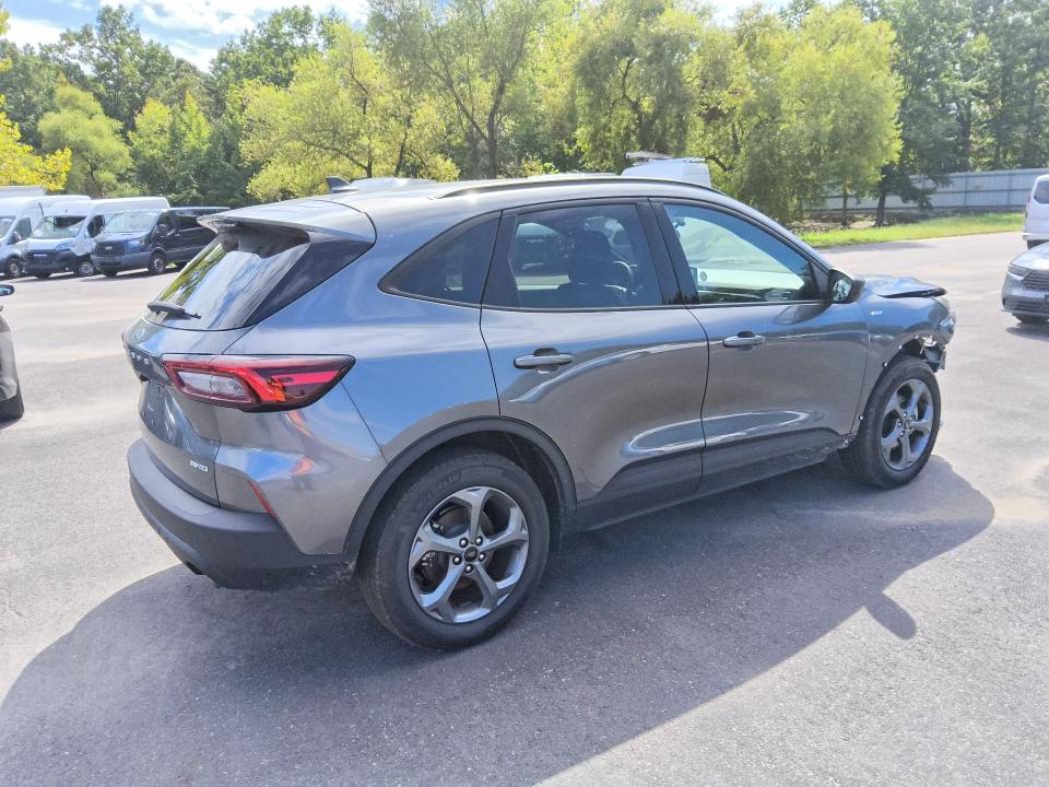 2025 Ford Escape მანქანა იყიდება აუქციონზე, vin: 1FMCU9MN7SUB18422, აუქციონის ნომერი: 68615366
