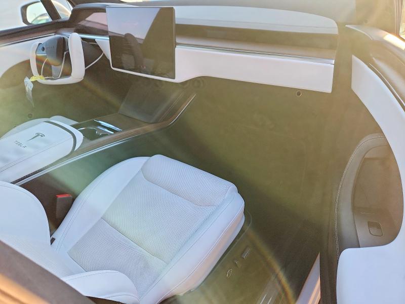68690476 :رقم المزاد ، 7SAXCAE56NF362491 vin ، 2022 Tesla Model X مزاد بيع