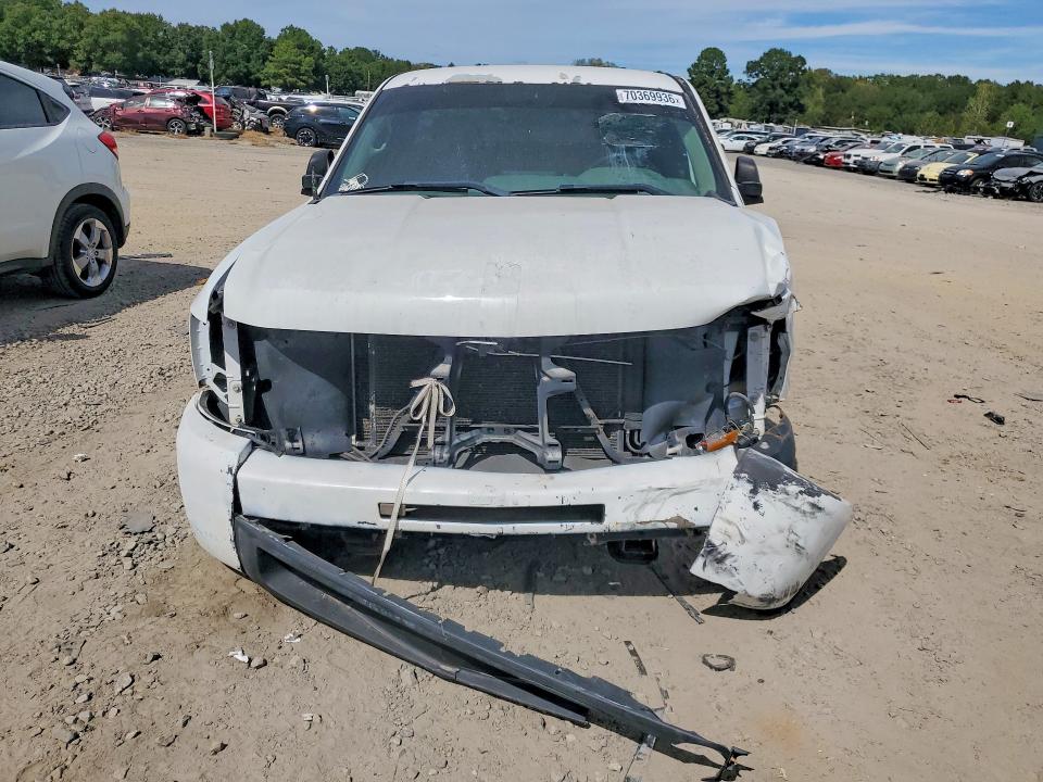 70369936 :رقم المزاد ، 1GCNCPEA0CZ317994 vin ، 2012 Chevrolet Silverado مزاد بيع