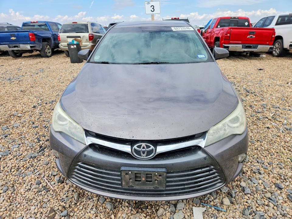 Продаж на аукціоні авто 2015 Toyota Camry, vin: 4T4BF1FK2FR471995, номер лоту: 69733246