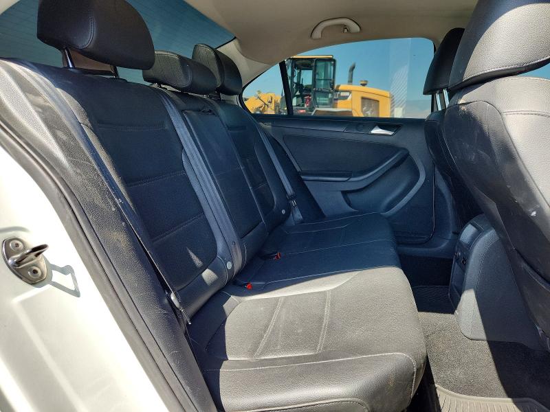 68709716 :رقم المزاد ، 3VWD17AJ4EM407626 vin ، 2014 Volkswagen Jetta مزاد بيع