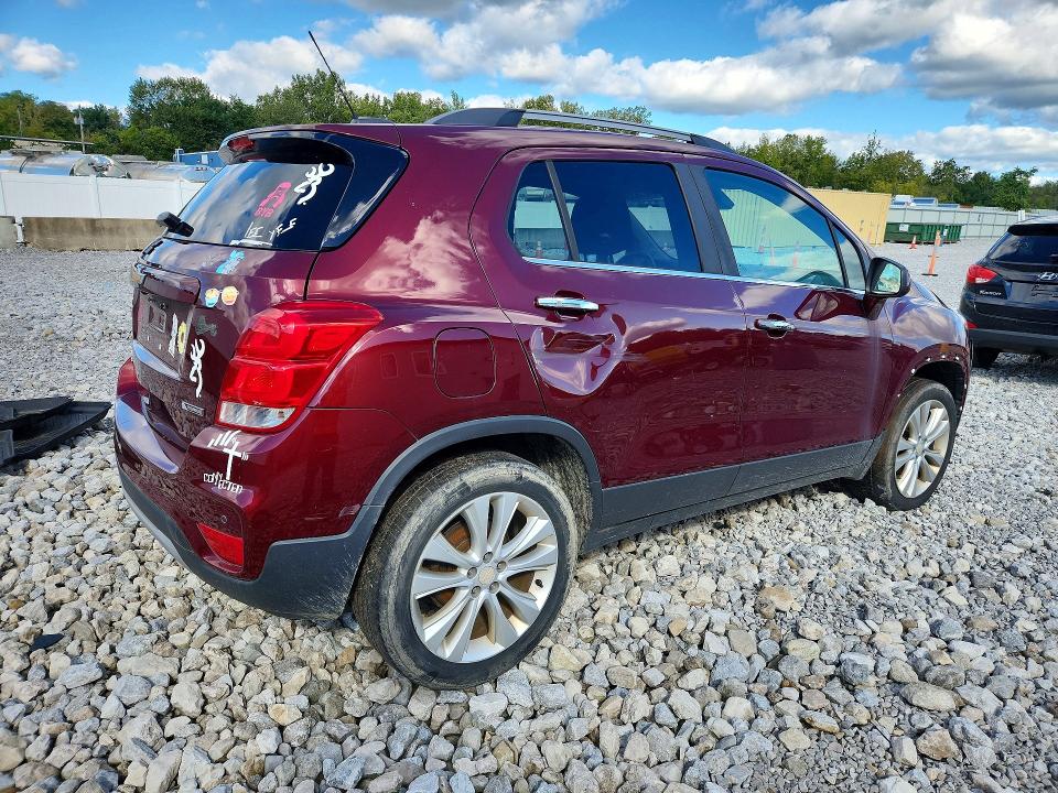 68816806 :رقم المزاد ، 3GNCJRSB2HL270835 vin ، 2017 Chevrolet Trax مزاد بيع