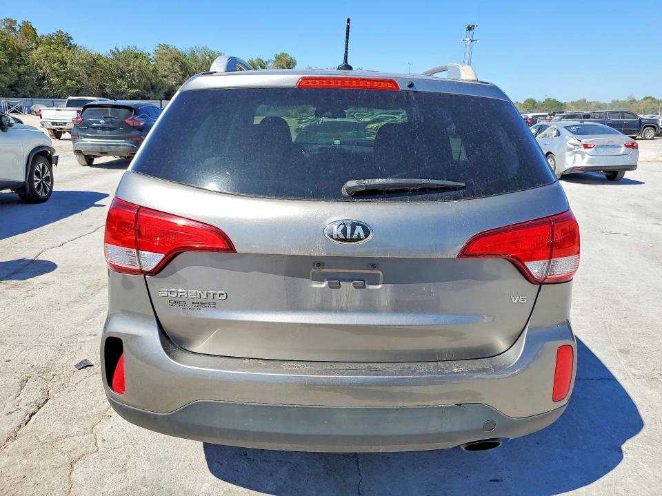 Продаж на аукціоні авто 2015 Kia Sorento, vin: 5XYKT4A72FG635596, номер лоту: 67861076