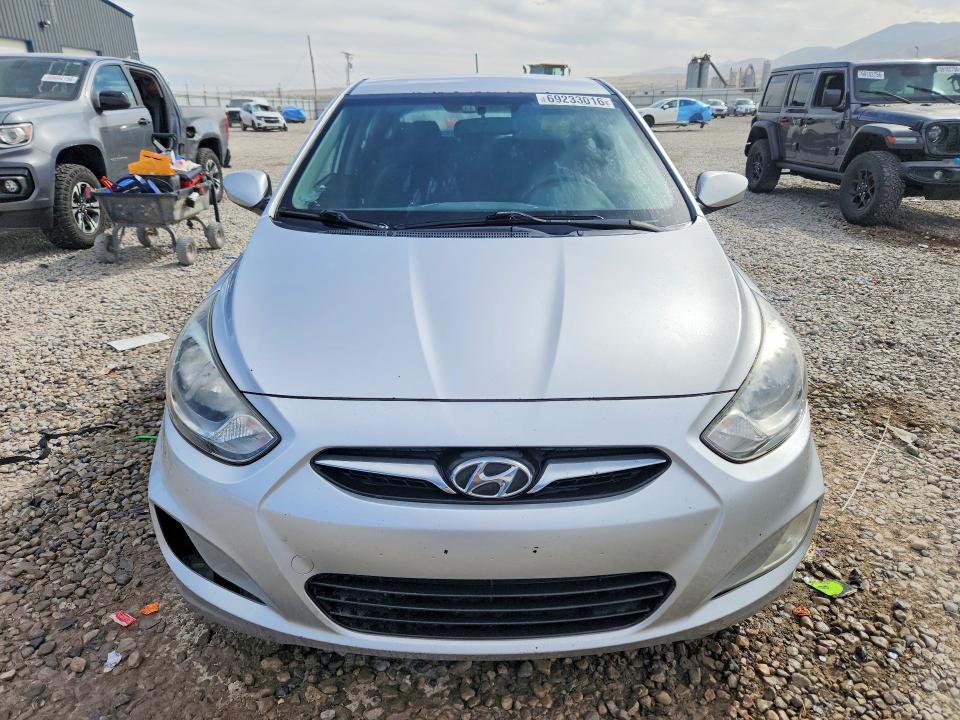 Продажа на аукционе авто 2012 Hyundai Accent, vin: KMHCU5AE2CU017688, номер лота: 69233016