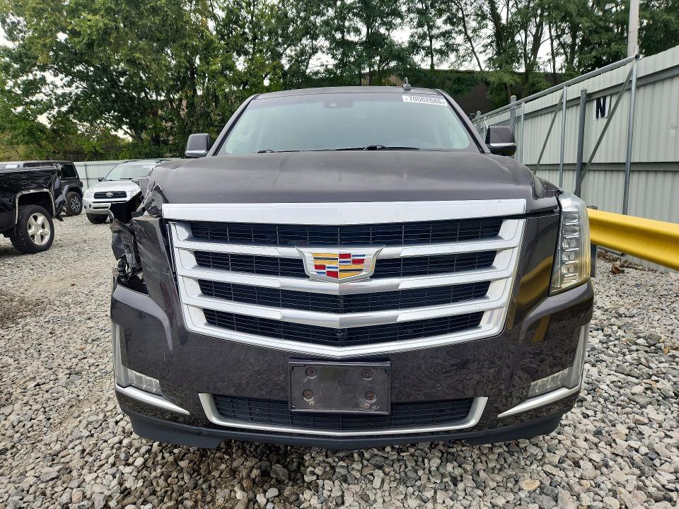 2016 Cadillac Escalade მანქანა იყიდება აუქციონზე, vin: 1GYS4HKJ8GR296211, აუქციონის ნომერი: 70502686