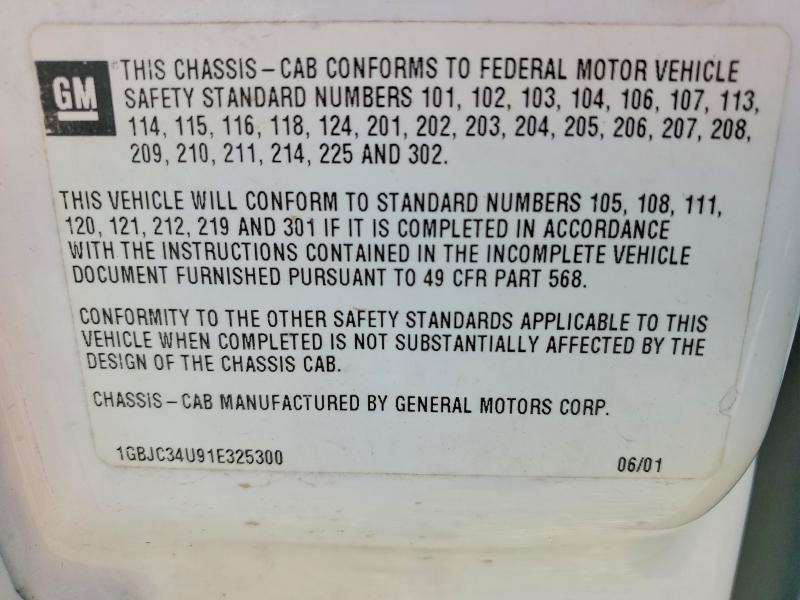 2001 Chevrolet Silverado მანქანა იყიდება აუქციონზე, vin: 1GBJC34U91E325300, აუქციონის ნომერი: 68200186