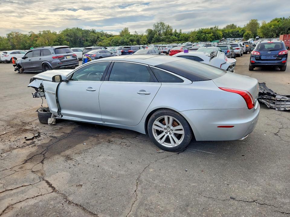 68500606 :رقم المزاد ، SAJWA2GB7BLV20757 vin ، 2011 Jaguar Xjl مزاد بيع