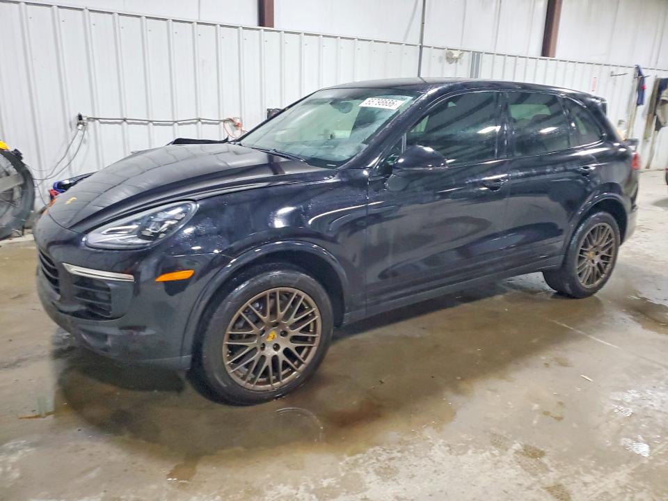 68798686 :رقم المزاد ، WP1AA2A28JKA02371 vin ، 2018 Porsche Cayenne مزاد بيع