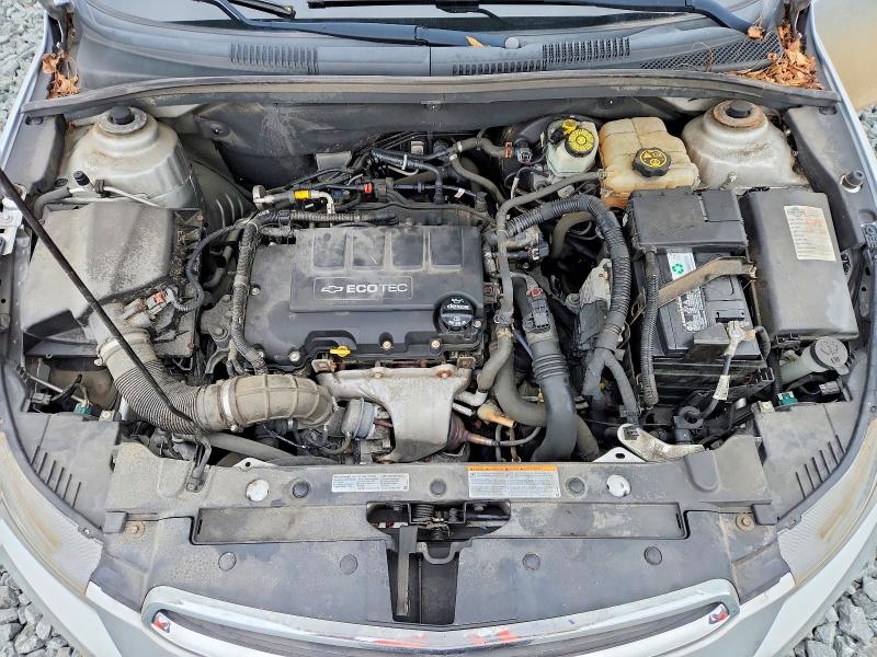 69517186 :رقم المزاد ، 1G1PG5SB4F7102691 vin ، 2015 Chevrolet Cruze مزاد بيع